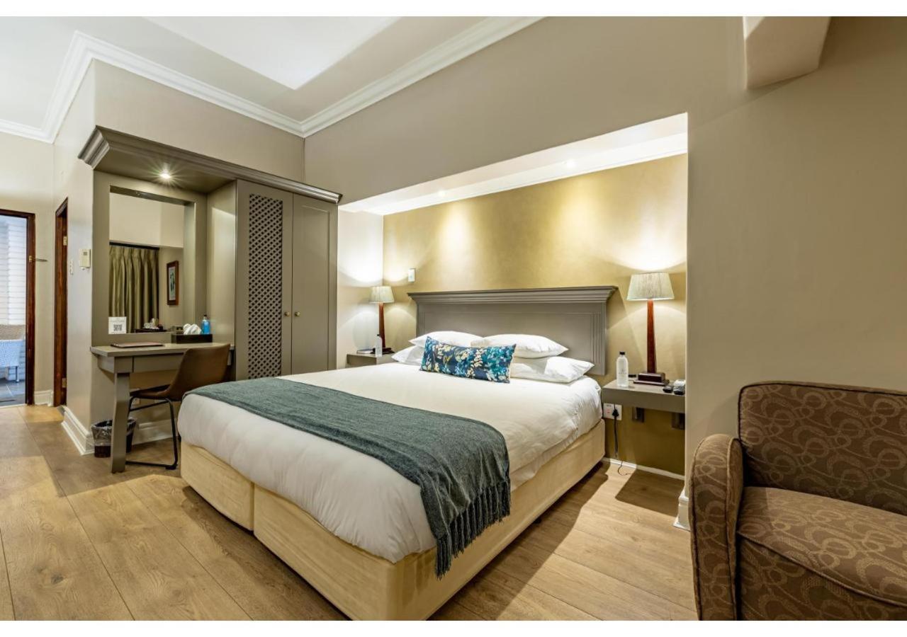 Sheppard Boutique Hotel Нелспрёйт Экстерьер фото